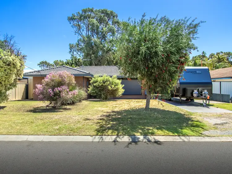 Second view of Homely house listing, 11 Bardoc Court, Hillman WA 6168