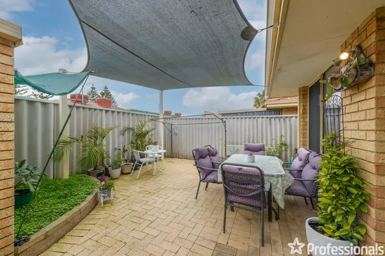 Main view of Homely unit listing, 10/96 Simpson Avenue, Rockingham WA 6168