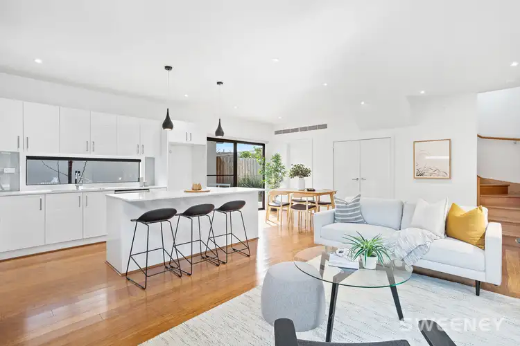 1/54 Mills Street, Altona North VIC 3025