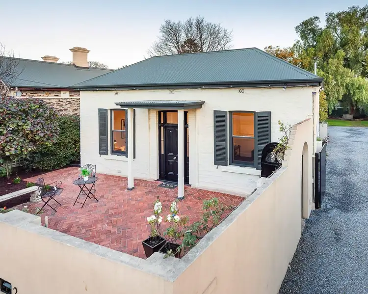 2 Dutton Terrace