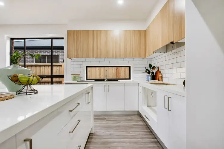 Sixth view of Homely house listing, 23 Syrah Parade, Wollert VIC 3750