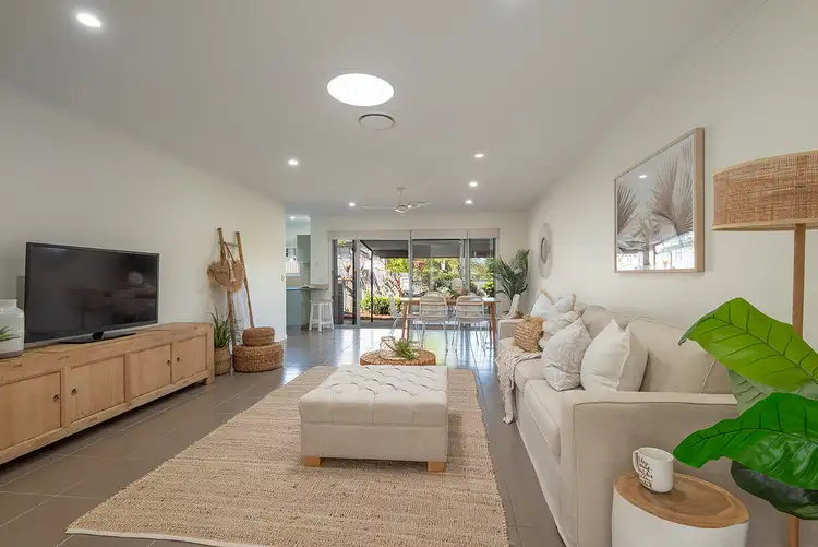 U6/13-15 Wattle Street, Cooroy QLD 4563