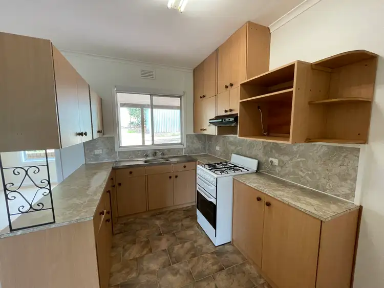 Sixth view of Homely house listing, 8 Francis Avenue, Gundagai NSW 2722