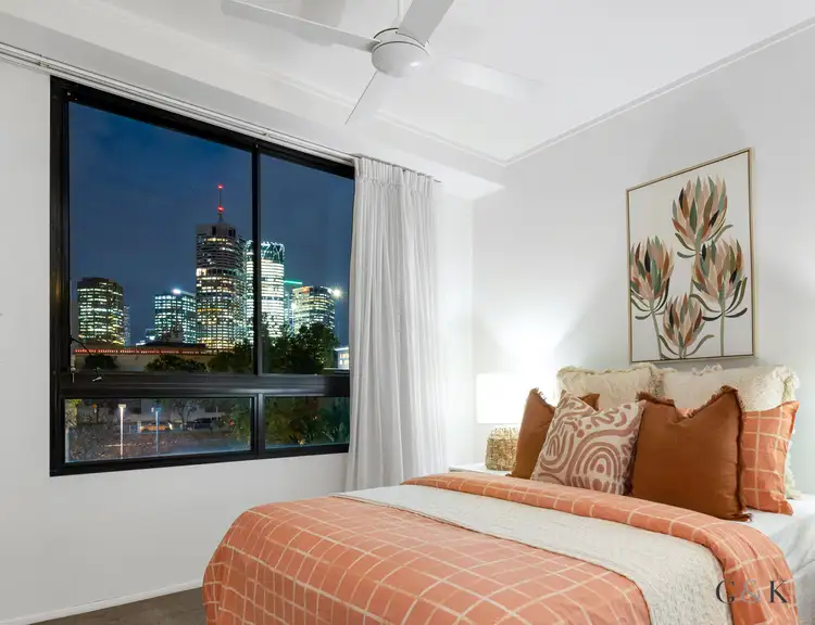 30/15 Goodwin Street, Kangaroo Point QLD 4169