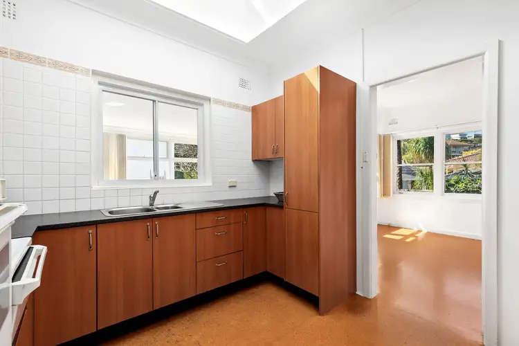 Sixth view of Homely house listing, 32 Cumberland Avenue, Collaroy NSW 2097