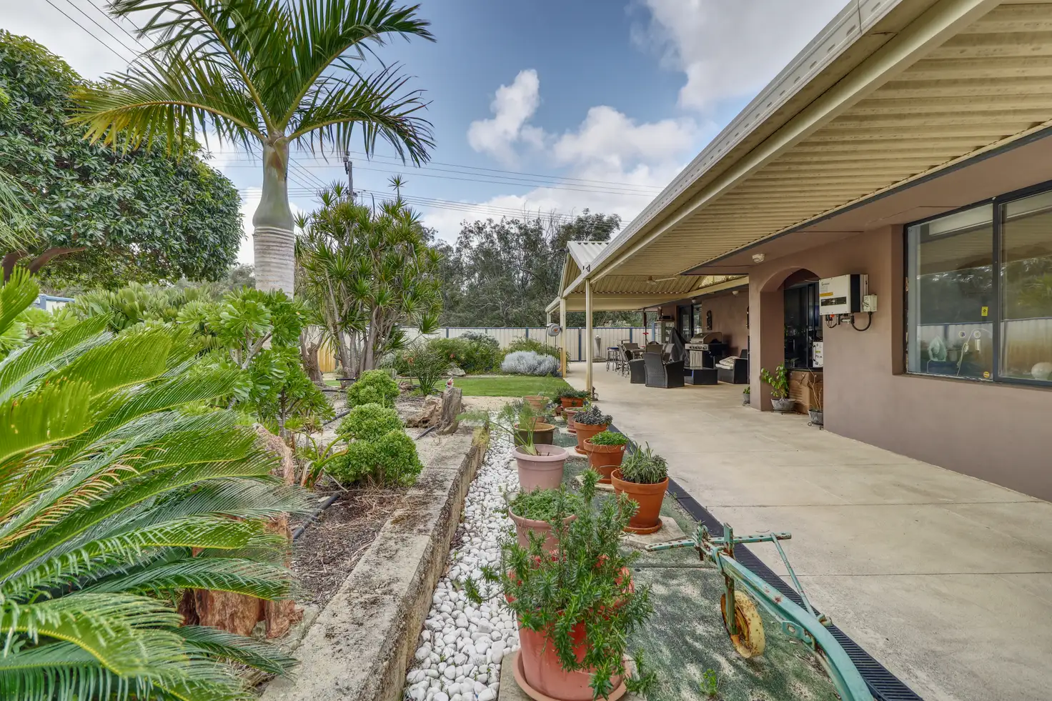 Main view of Homely house listing, 61 Cardington Way, Huntingdale WA 6110