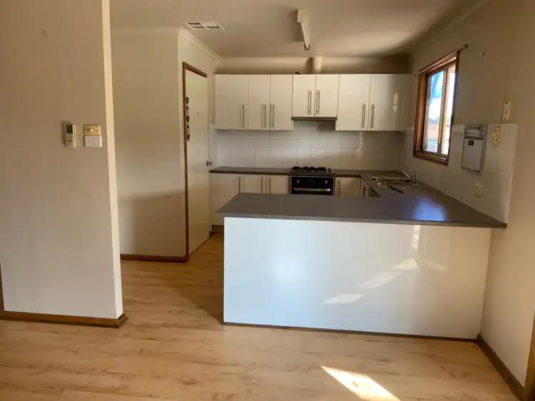 Seventh view of Homely house listing, 11 Blanche Court, Roxby Downs SA 5725