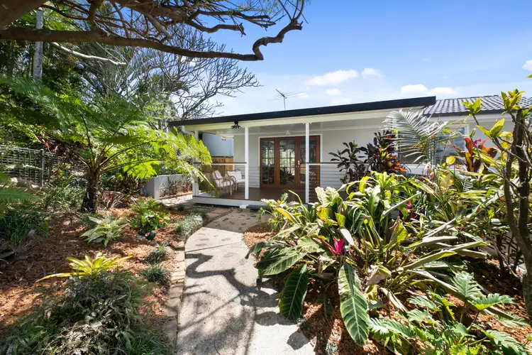 6 Irruka Crescent, Ferny Hills QLD 4055