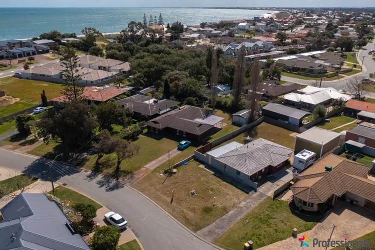 Seventh view of Homely house listing, 15 Clyde Place, Mandurah WA 6210