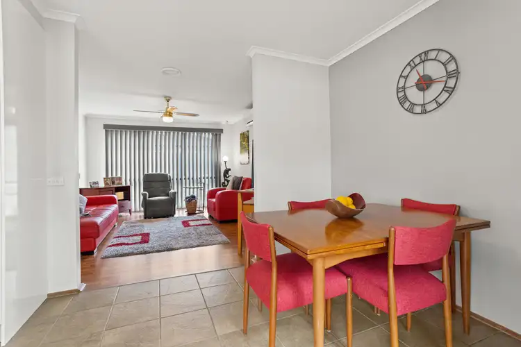 Sixth view of Homely house listing, 1/18 Robyn Court, Carrum VIC 3197