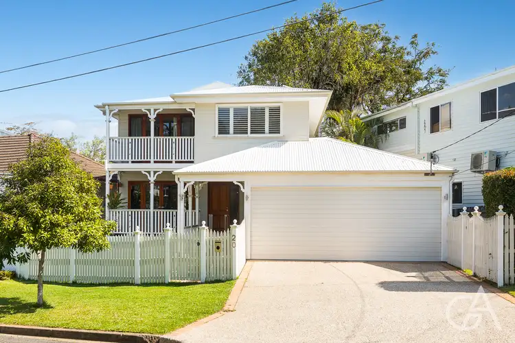 20 Fletcher Parade, Bardon QLD 4065