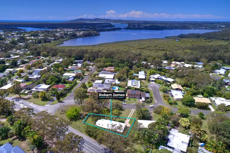 7 Butler Street, Tewantin QLD 4565