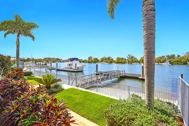 Second view of Homely house listing, 31 Lindsay Parade, Paradise Point QLD 4216