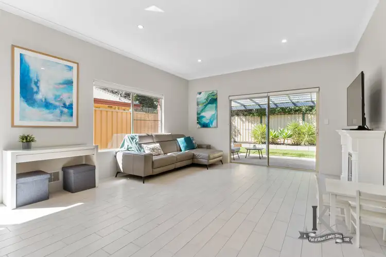 Fifth view of Homely house listing, 6 Claymore Close, Guildford WA 6055