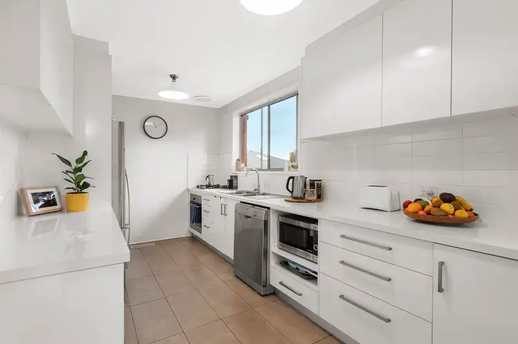 Sixth view of Homely house listing, 2 Iona Court, Wantirna South VIC 3152