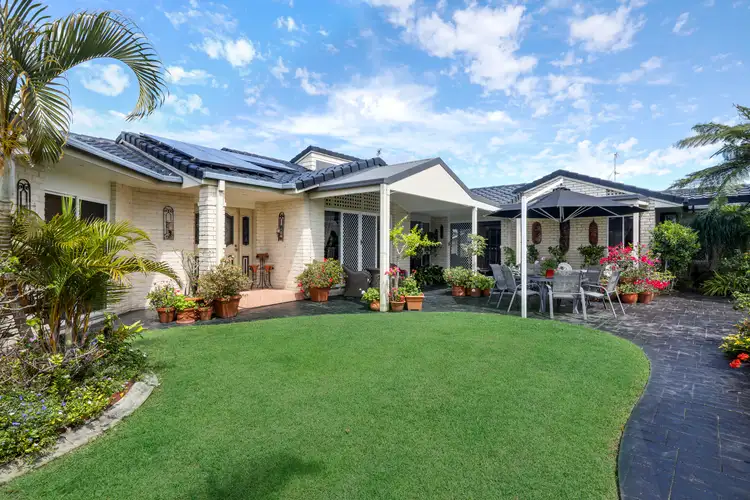 Second view of Homely house listing, 4 Cedros Place, Clear Island Waters QLD 4226