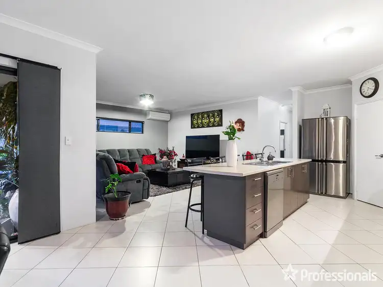 Fourth view of Homely house listing, 10 Correa Way, Baldivis WA 6171