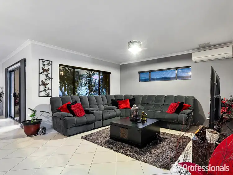 Sixth view of Homely house listing, 10 Correa Way, Baldivis WA 6171