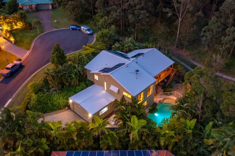 9 Atoli Rise, Pacific Pines QLD 4211
