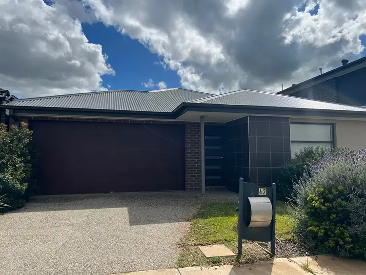 42 Dalwood Circuit