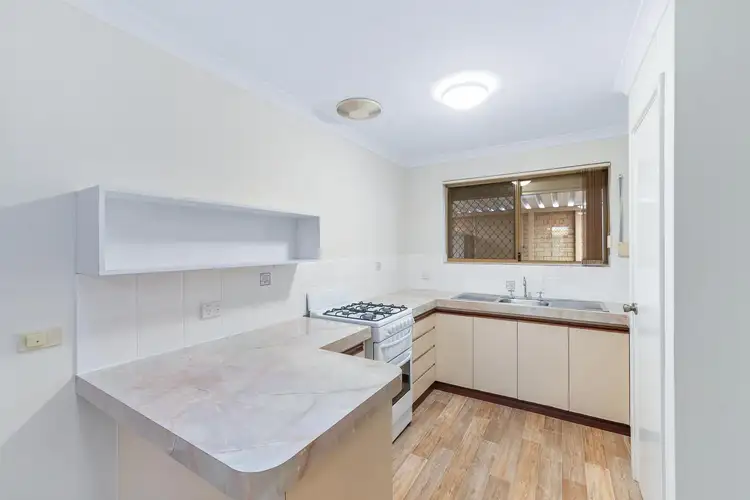 Sixth view of Homely unit listing, 2/69 Gladstone Avenue, Swan View WA 6056