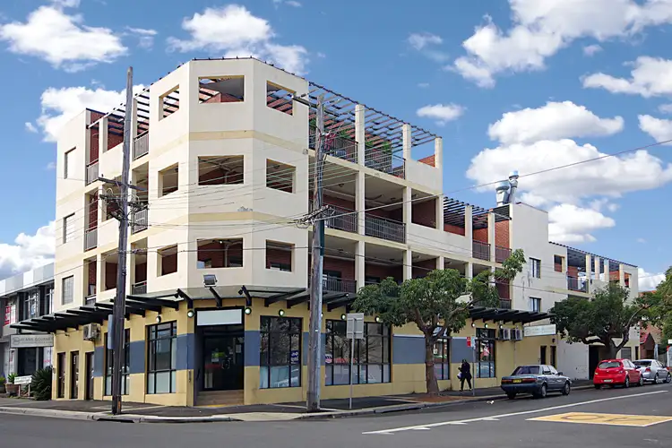 3/52 Restwell St, Bankstown NSW 2200