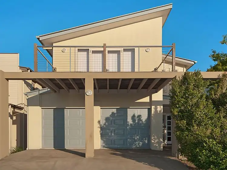 6 Riley Court, North Lakes QLD 4509
