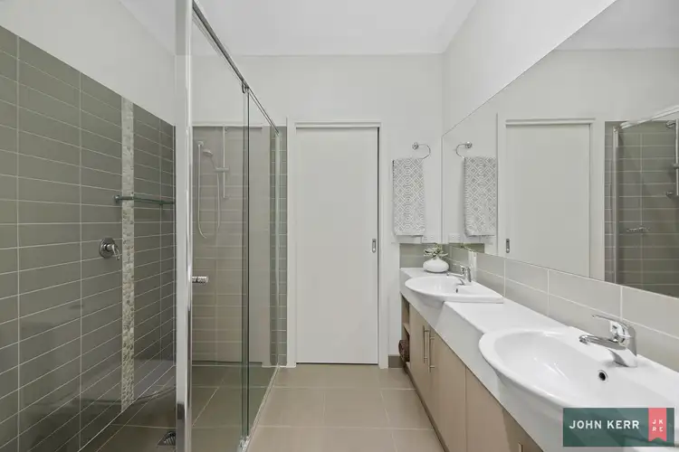 Third view of Homely house listing, 21 Vincent Boulevard, Trafalgar VIC 3824