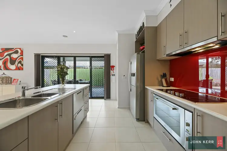 Fifth view of Homely house listing, 21 Vincent Boulevard, Trafalgar VIC 3824