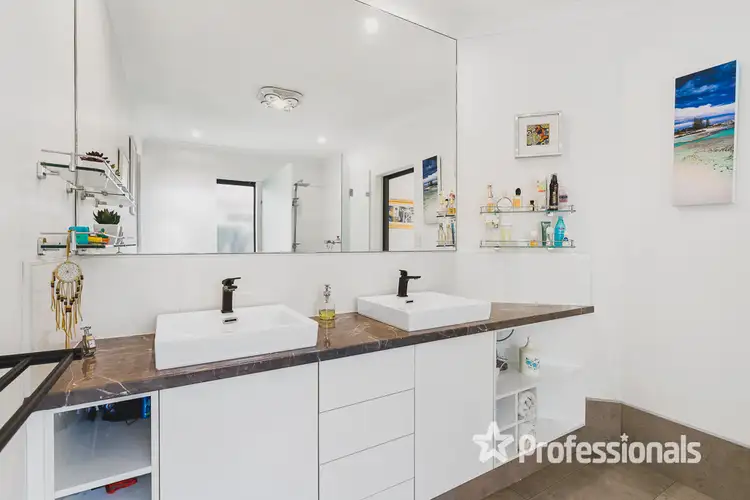 Fifth view of Homely house listing, 2 Oberlin Street, Dunsborough WA 6281