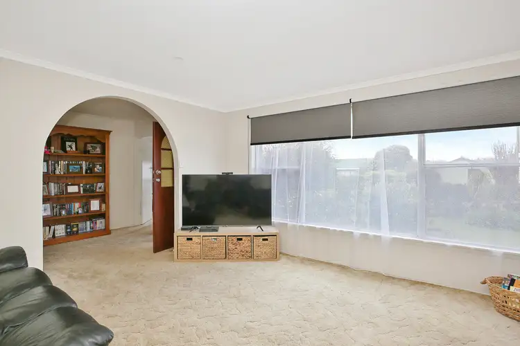 Fourth view of Homely house listing, 8 Sears Court, Colac VIC 3250