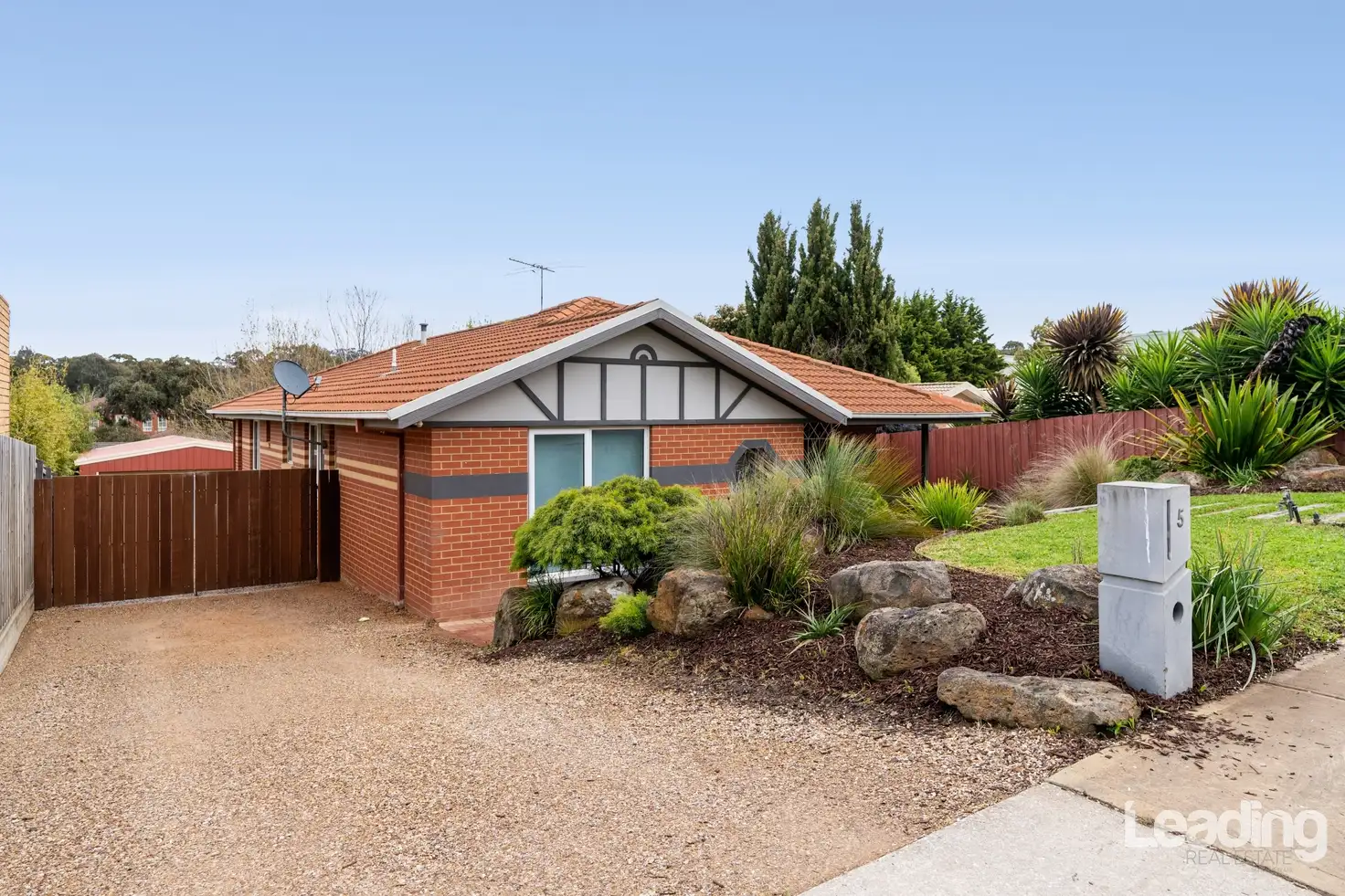 Main view of Homely house listing, 5 Streeton Court, Sunbury VIC 3429