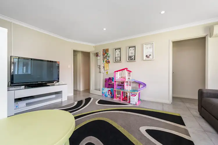 Sixth view of Homely house listing, 2 Stirling Court, Noranda WA 6062