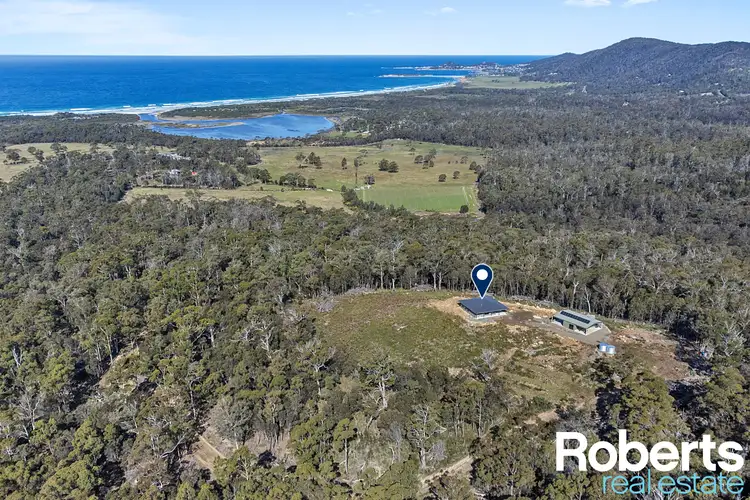 8 Barnard Drive, Bicheno TAS 7215