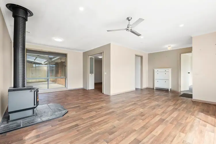 Third view of Homely house listing, 7 Seymour Close, Grovedale VIC 3216