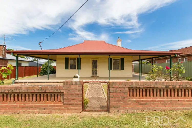 6 Herbert Street