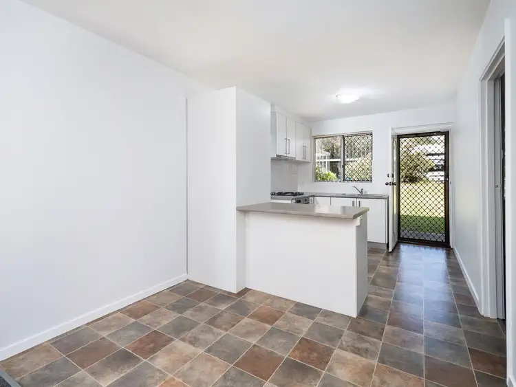 Fifth view of Homely unit listing, 11/18 Solomon Street, Palmyra WA 6157