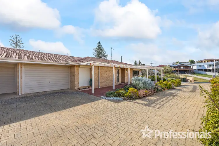 Fifth view of Homely house listing, 7A Chrisp Place, Yanchep WA 6035