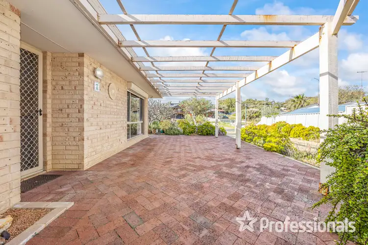Sixth view of Homely house listing, 7A Chrisp Place, Yanchep WA 6035