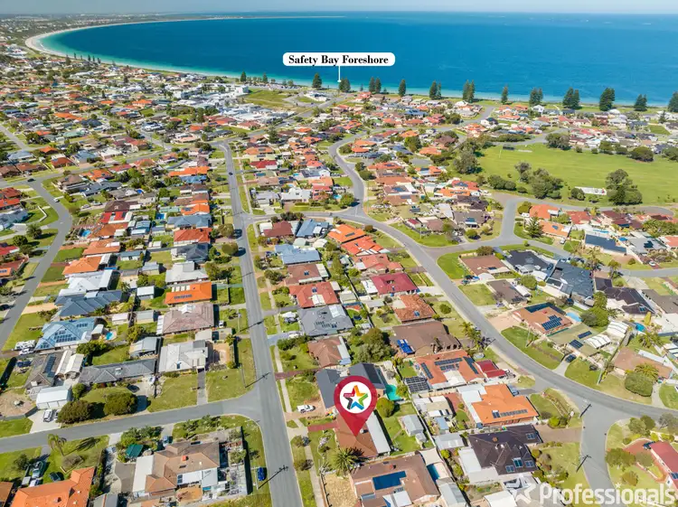 30 Waikiki Road, Safety Bay WA 6169
