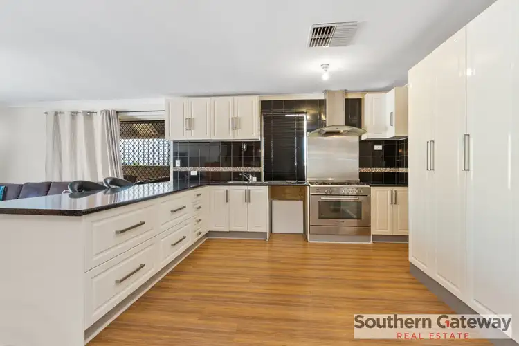 Second view of Homely house listing, 9 Liddington Rise, Leda WA 6170