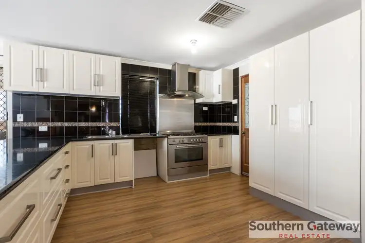 Sixth view of Homely house listing, 9 Liddington Rise, Leda WA 6170