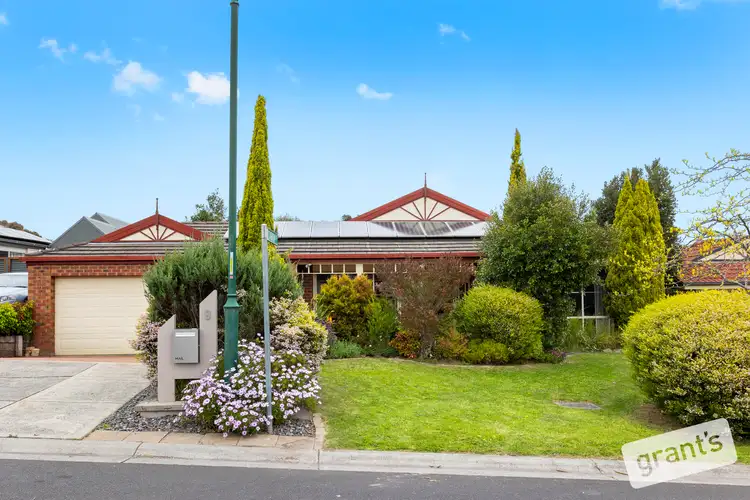 9 Sorrento Avenue, Berwick VIC 3806