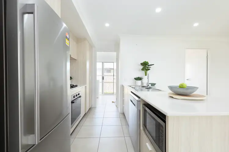 Fifth view of Homely house listing, 6 Eurong Court, Rural View QLD 4740