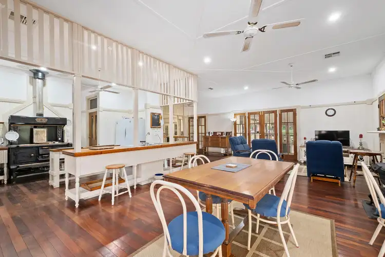 148 Holden Road, Roleystone WA 6111