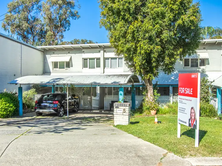 5/2 Elmslie Street, Orelia WA 6167