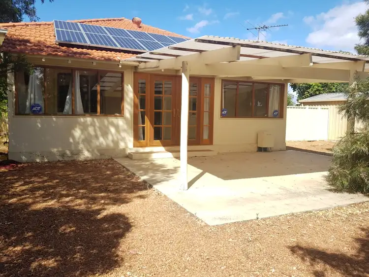 17 Dewar Street, Armadale WA 6112