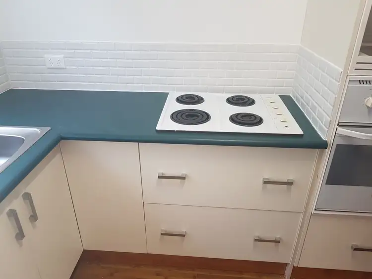 Sixth view of Homely unit listing, 5/98 HIGH STREET, Berserker QLD 4701