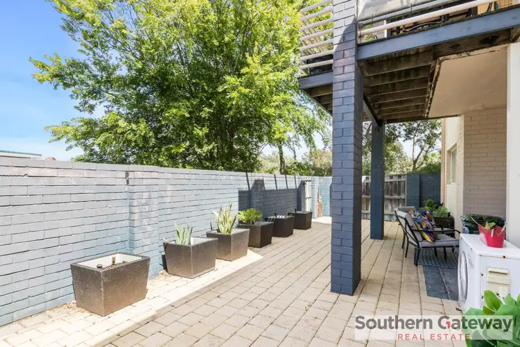 2/9 Beacham Place, Medina WA 6167