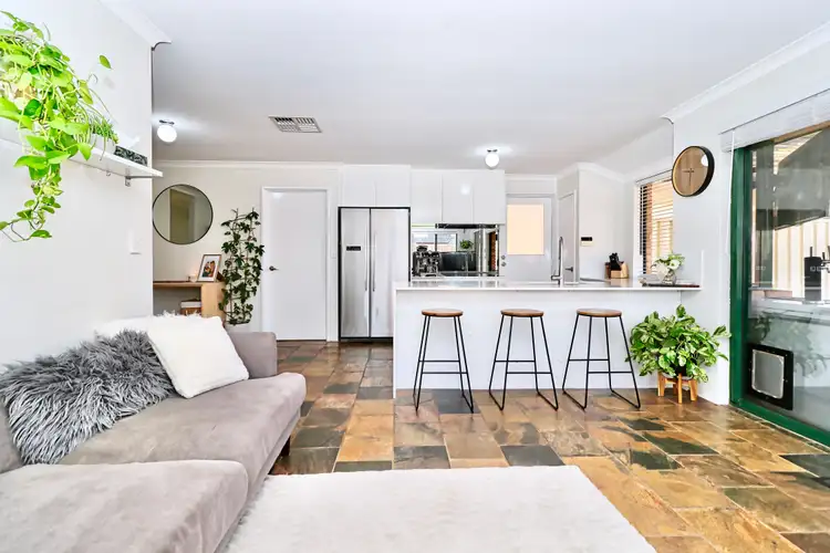 Sixth view of Homely house listing, 17 Rothesay Court, Cooloongup WA 6168